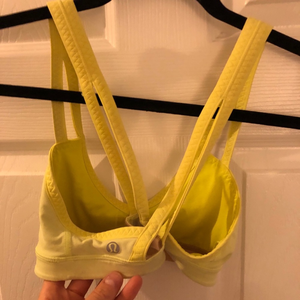 Lululemon 4 neon yellow sports bra